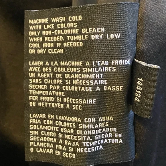 Woman’s London fog belted trench coat-size large - Picture 6 of 10